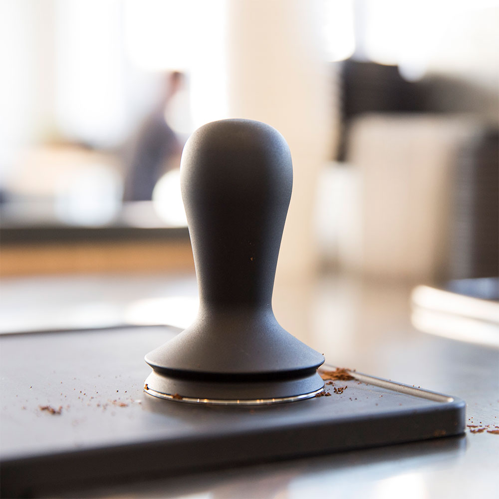 Barista Hustle Tamper 58,4 mm.